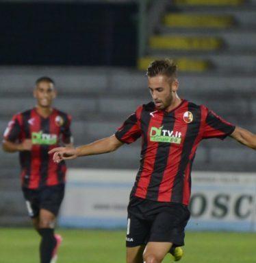 Greselin: «Rossoneri nel cuore, ma noi dobbiamo far punti» 
