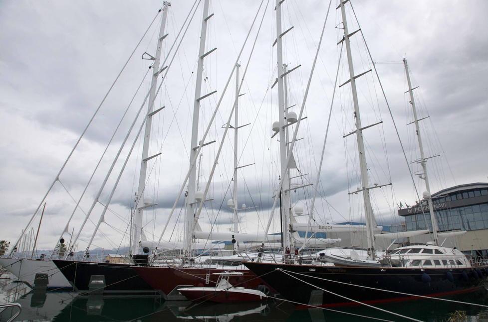 Perini Navi, la Fiom: «Esuberi inaccettabili» 