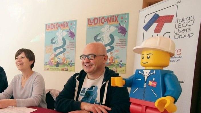 «La sua passione per la Lego regalò divertimento alla città»