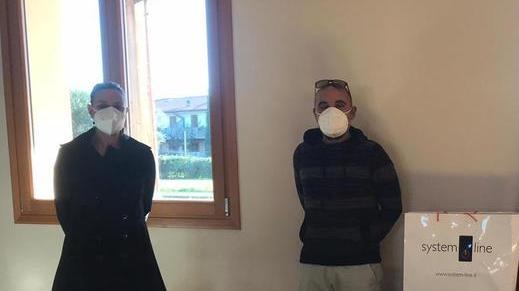 Una famiglia ha donato materiale informatico all’istituto comprensivo