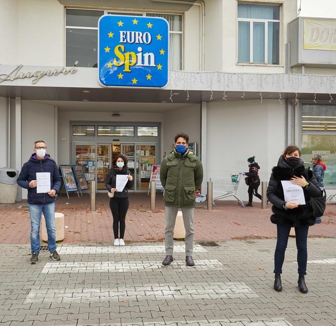 Eurospin-dipendenti, il braccio di ferro 