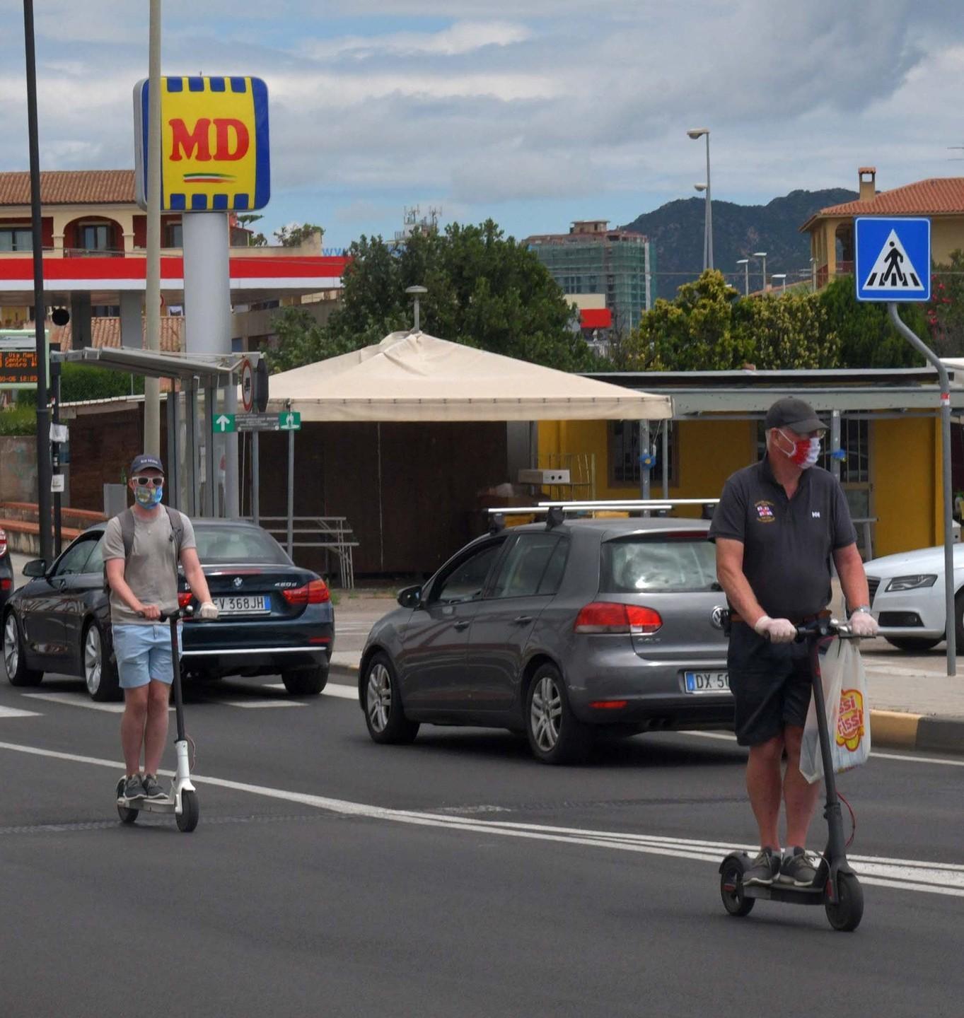 Via Roma strada monopattinabile