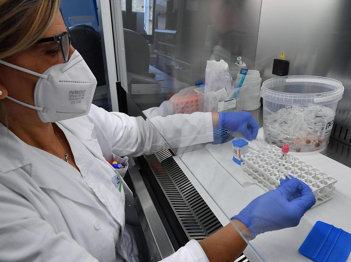 Covid, a Porto Torres 11 medici di base eseguiranno i tamponi 