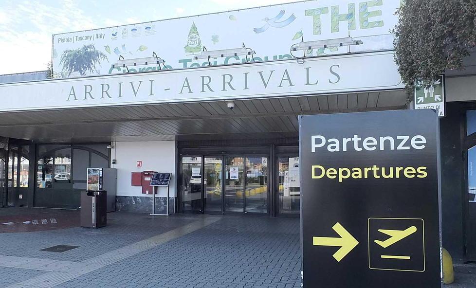 Uno scorcio dell’aeroporto Galilei completamente deserto