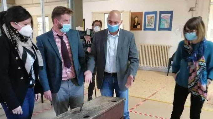 Didattica a distanza con la lavagna smart. E l’alunno assente segue le lezioni