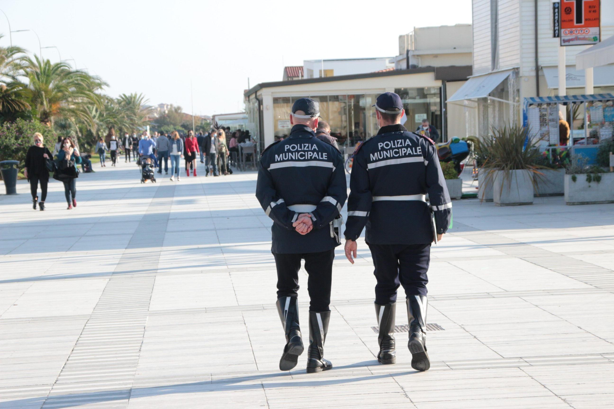 Accusa i vigili di averlo picchiato: a processo 