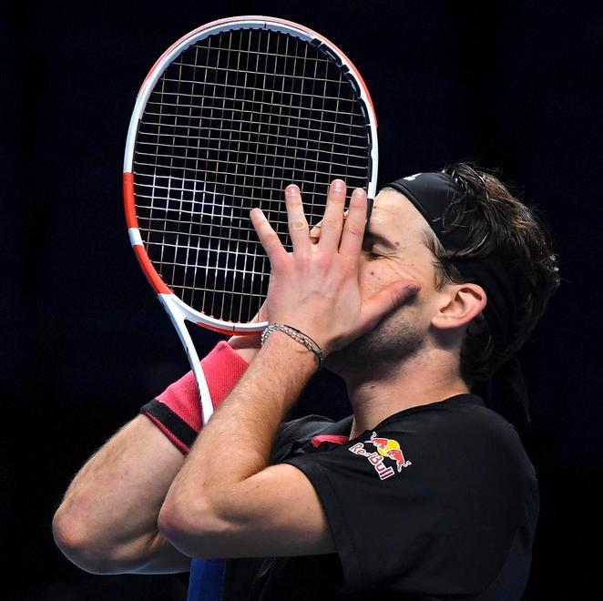 Scacco al re, Thiem fa fuori Nole e vola in finale 