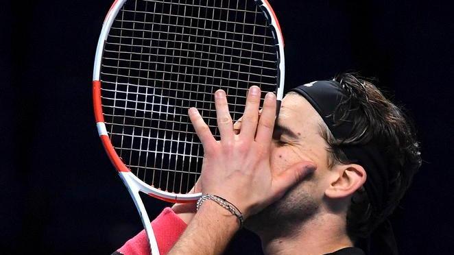 Scacco al re, Thiem fa fuori Nole e vola in finale