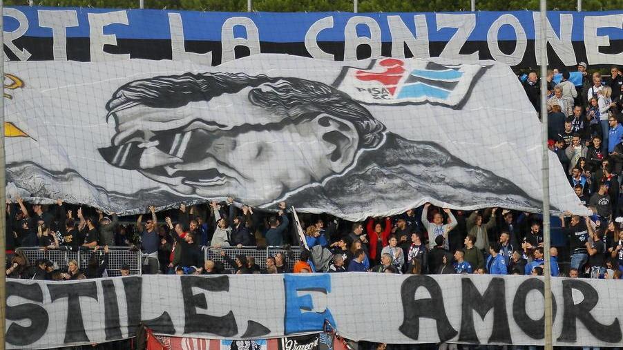 «Stadi chiusi e coprifuoco ma bisogna firmare lo stesso»