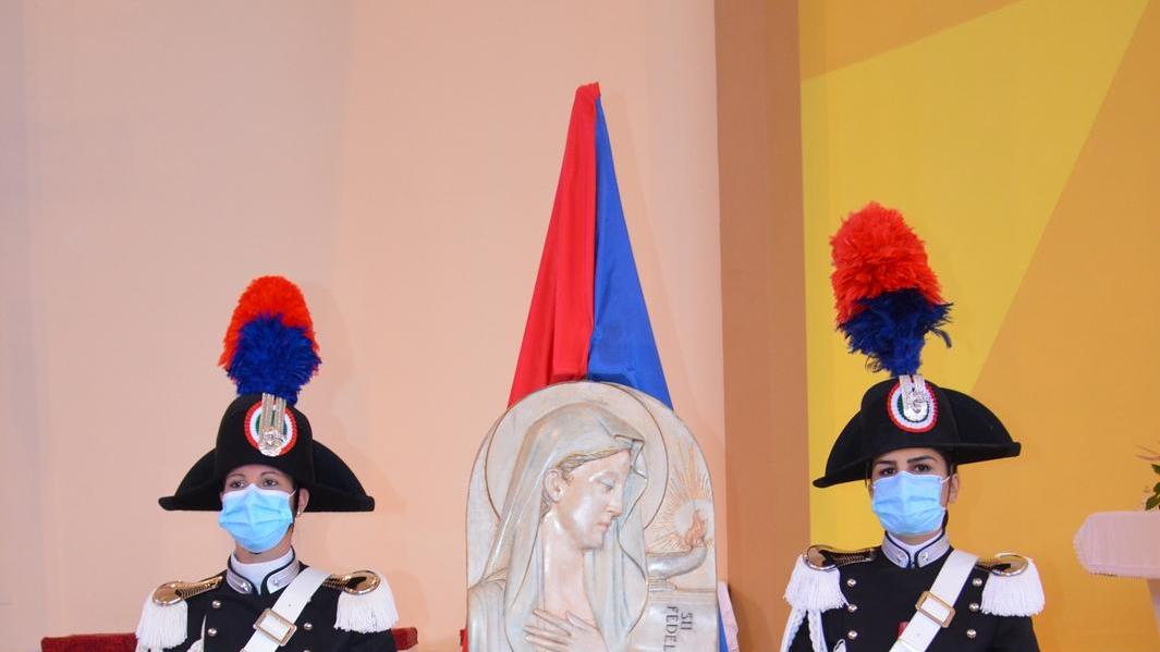 I carabinieri onorano la Virgo Fidelis 