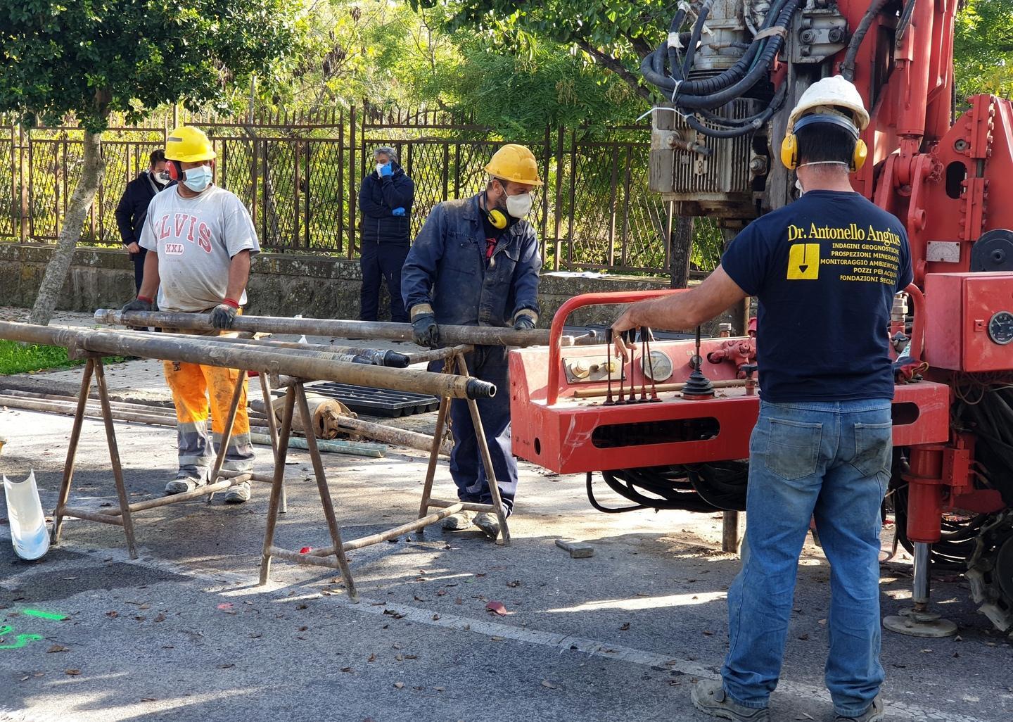 Viale Trento, il sindaco diffida Abbanoa 