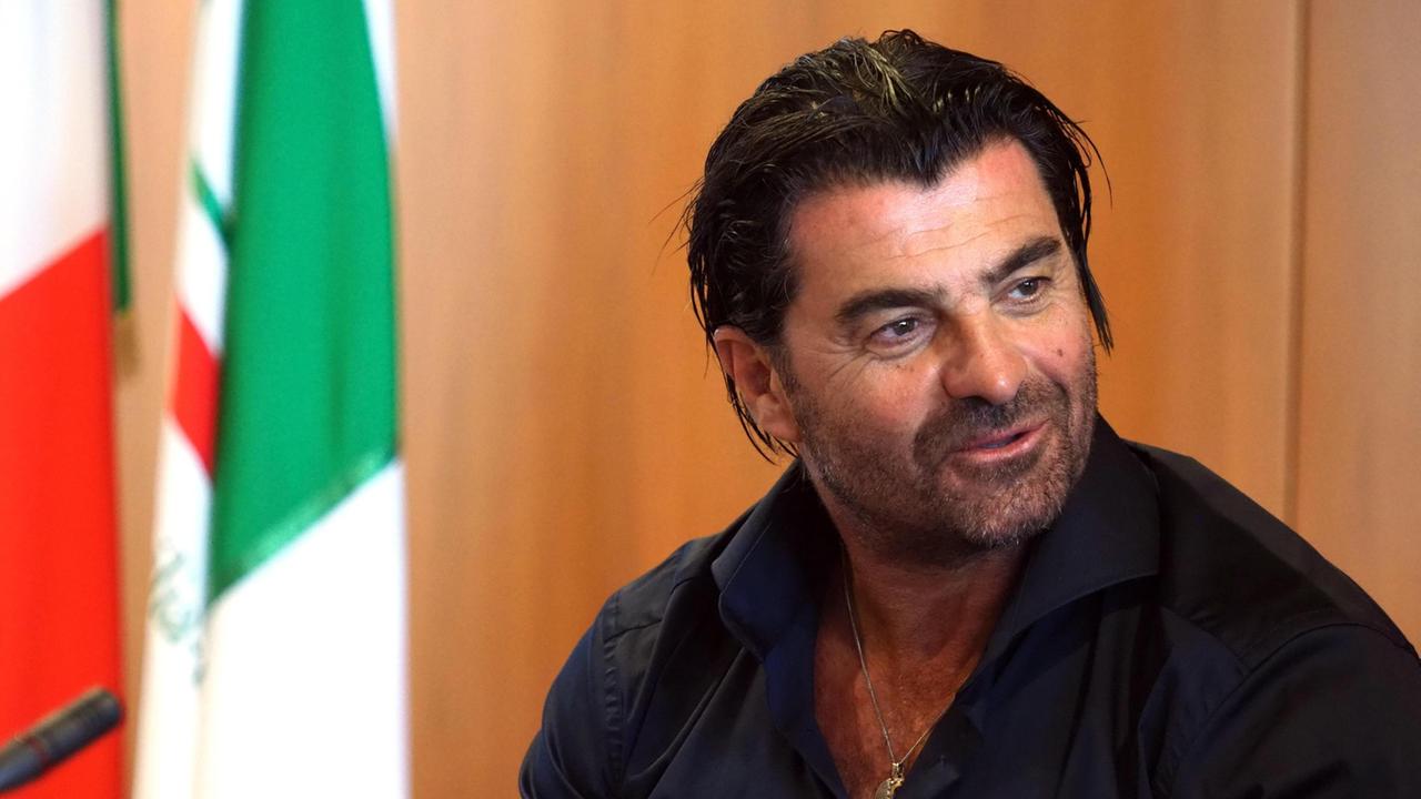 L'appello di Alberto Tomba: "Aprite le piste da sci. Con tutti gli accorgimenti è uno sport sicuro"