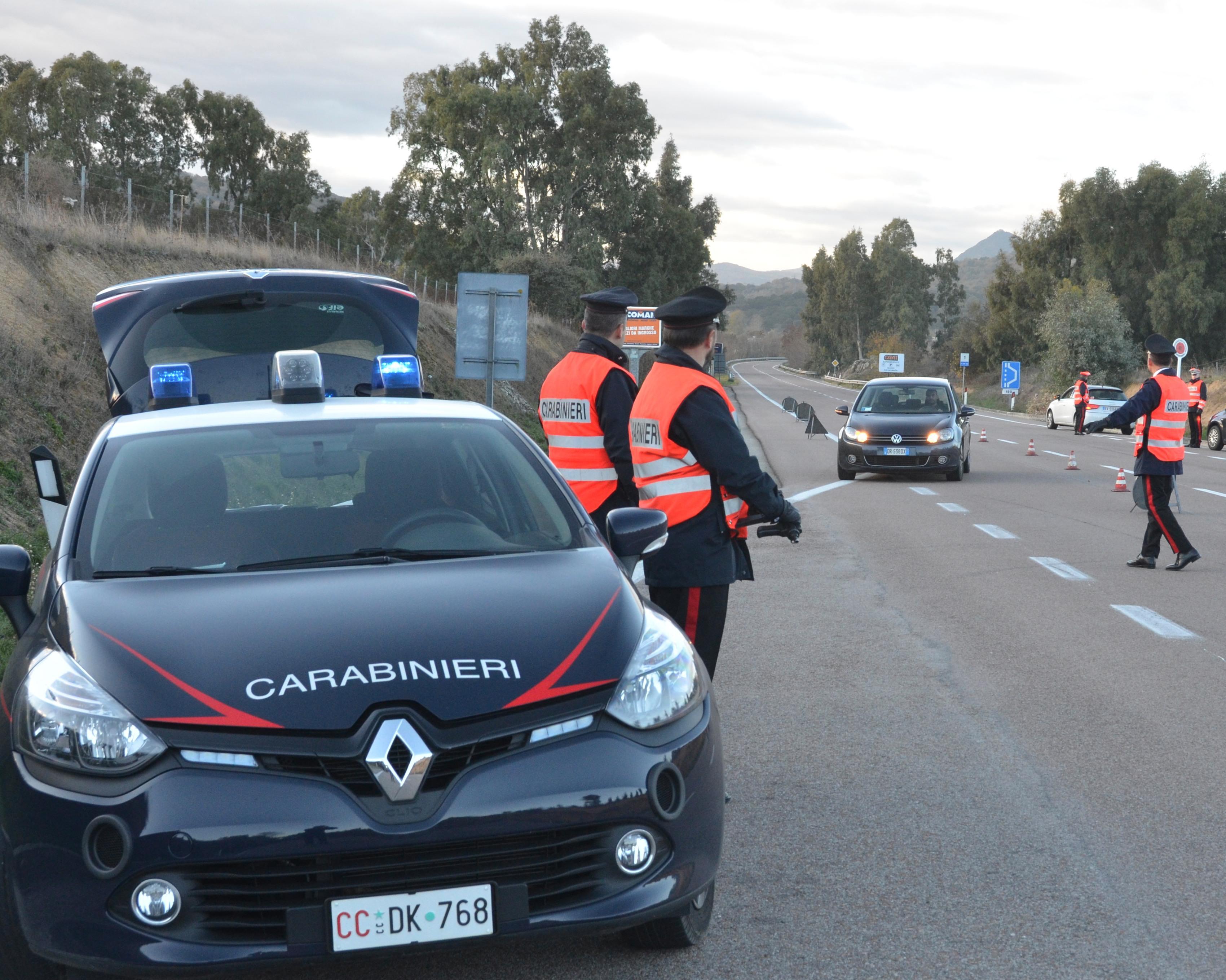 Blitz dei carabinieri sulle tracce di Mesina, perquisizioni nel Sassarese