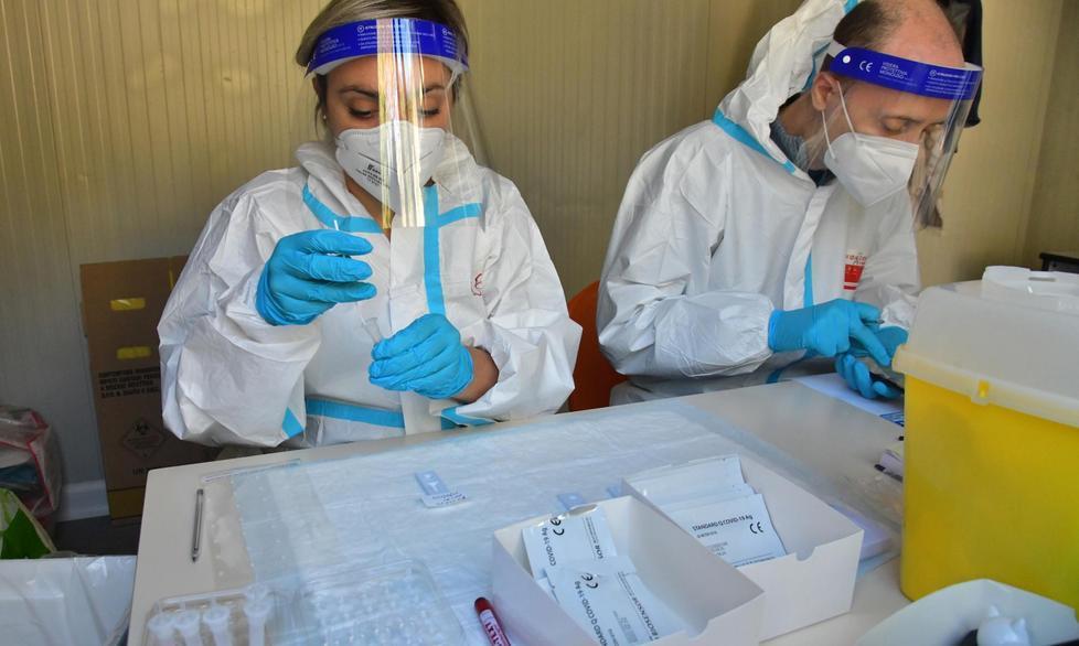 «Test rapidi in larga scala» Mobilitazione nella Piana 