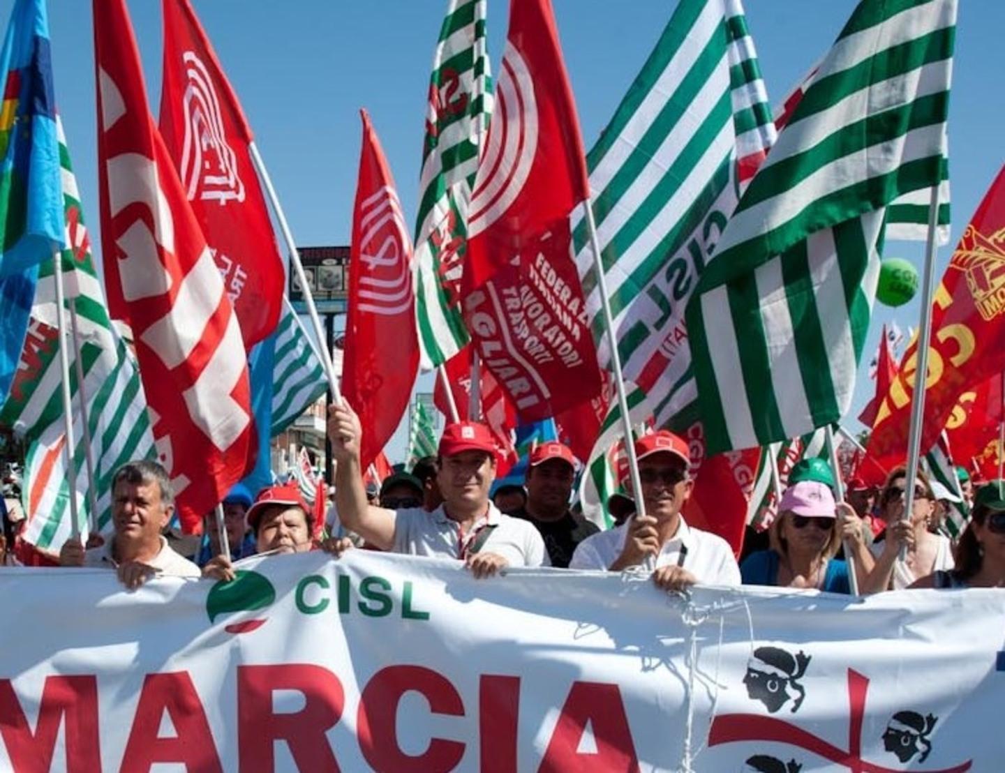 Cgil e Cisl: Regione incapace e chiusa 