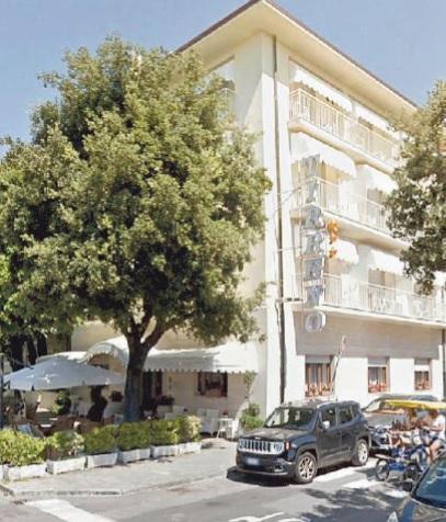Un altro hotel di Forte dei Marmi in mano ai russi: diventerà 5 stelle 