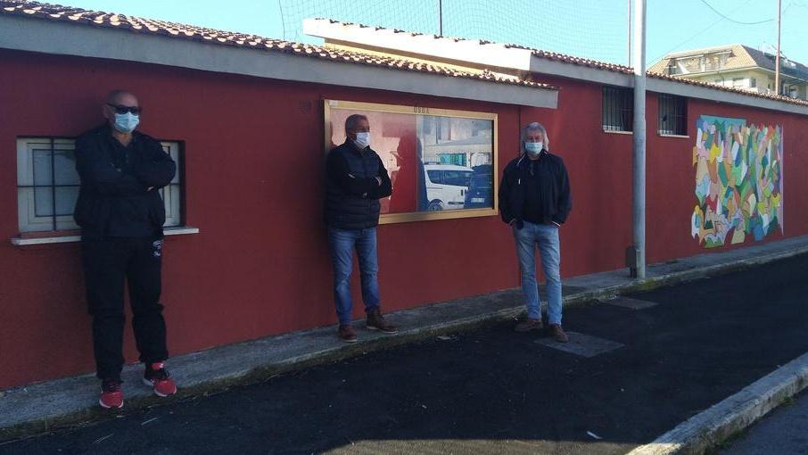 Niente pesca, niente caccia, niente carte «E allora il caffè ce lo prendiamo da asporto»