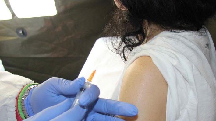 Il vaccino antinfluenzale arriva con il contagocce