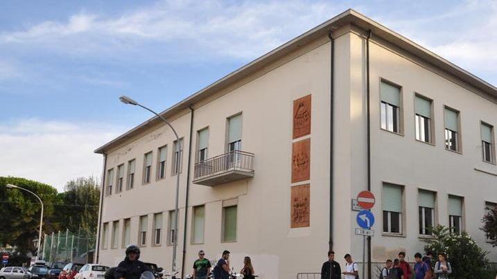 Scuola, 900mila euro in arrivo per il Polo-Cattaneo di Cecina