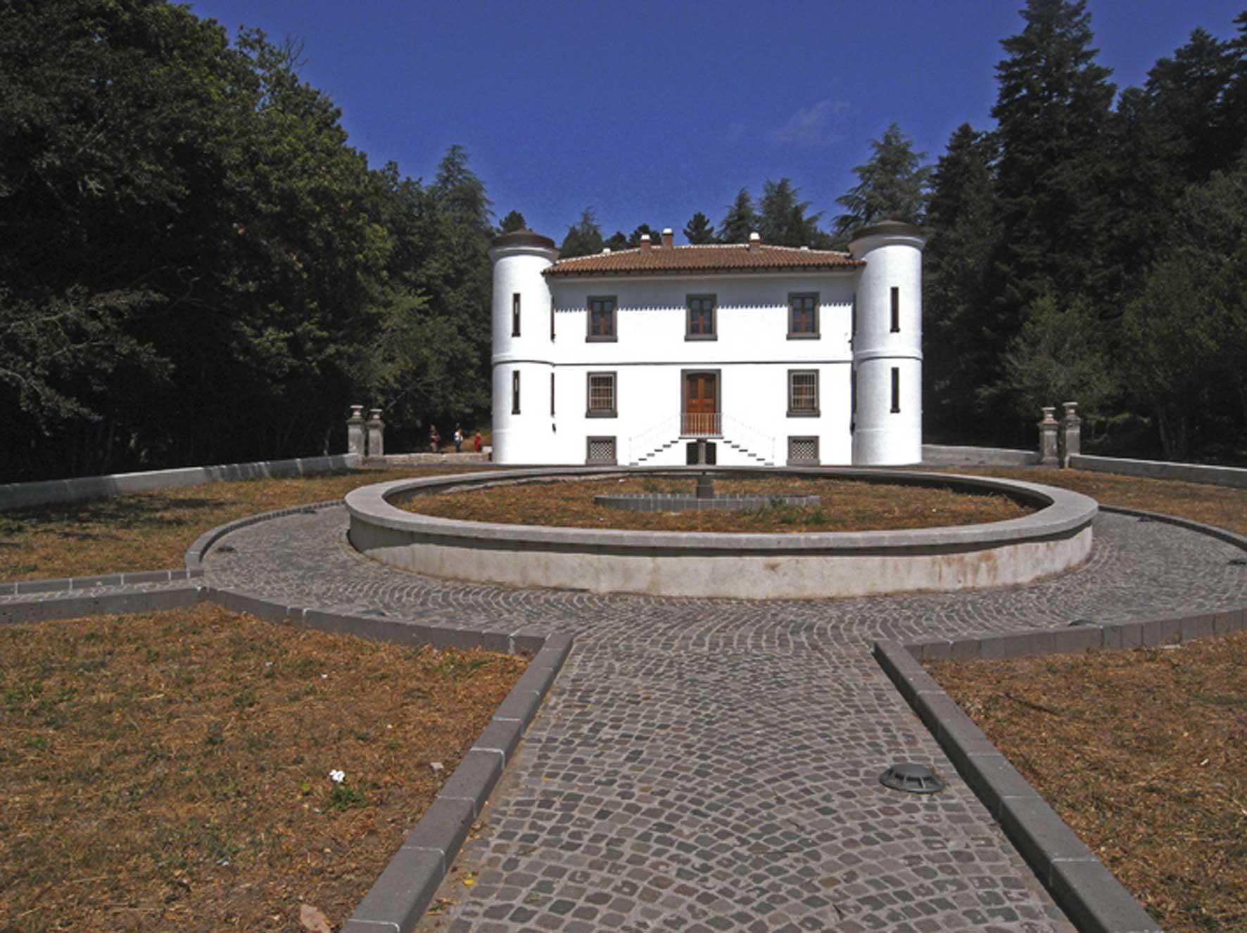 Villa Piercy, Badde Salighes (foto Alberto Maisto)