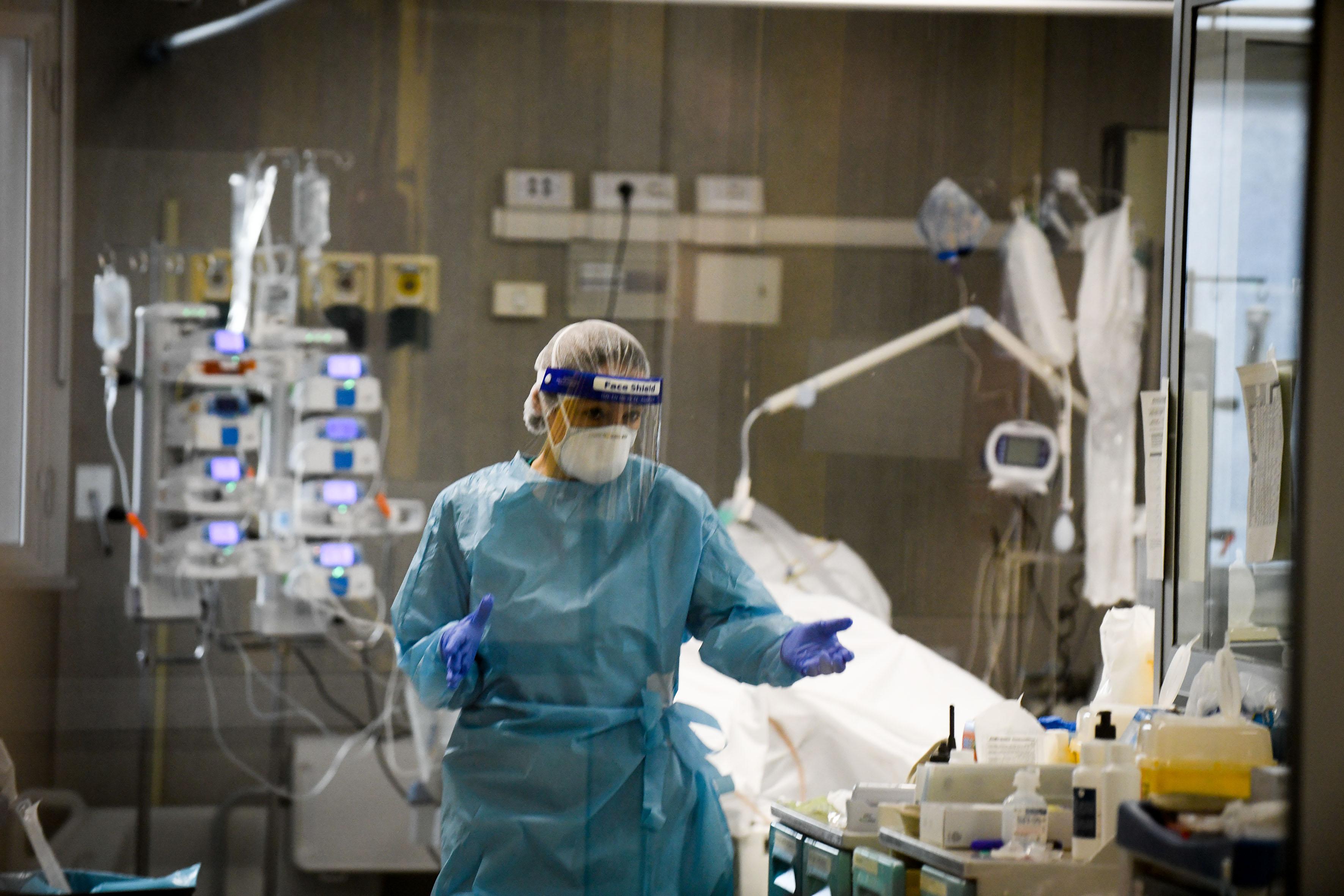 Ferrara, due decessi e altrettanti ricoveri in terapia intensiva. Altri 163 positivi