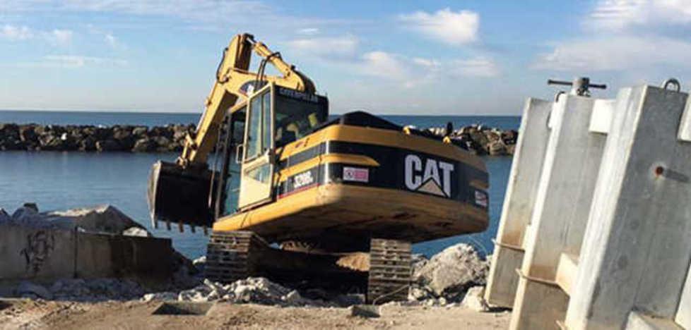 Scivolo di alaggio e scogliere, cantieri a Marina