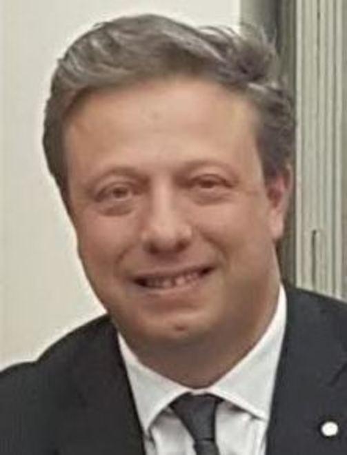 Otto borse di studio per chi si distingue a scuola e nello sport