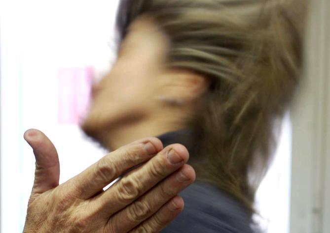 Violenza sulle donne, con la pandemia crescono le richieste d'aiuto