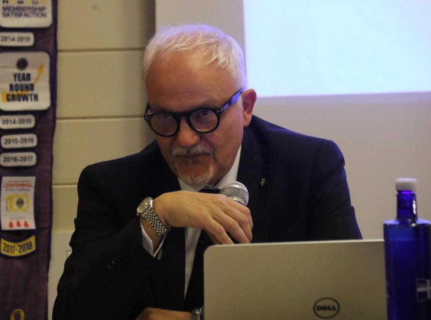 Traghetti, Corsini dà lo stop agli aumenti: «Le tariffe per ora non saranno toccate» 