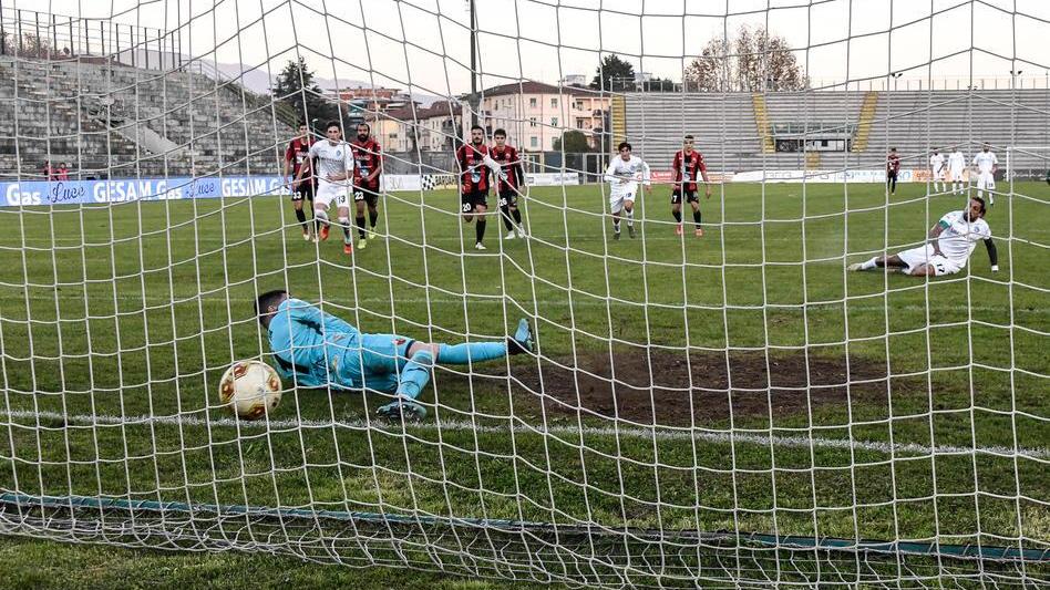 Lucchese sepolta da 5 reti in 70’ reagisce nel finale e sfiora il pari
