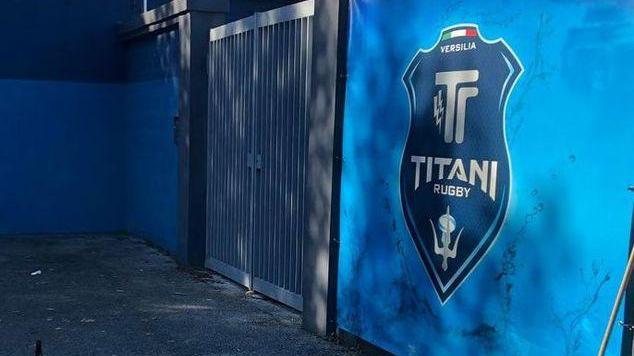 Stadio Ferracci, telecamere esterne contro chi lascia rifiuti