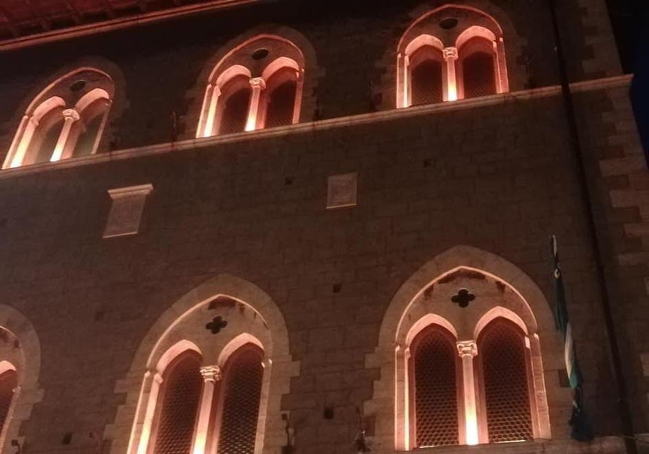 Arancione contro la violenza