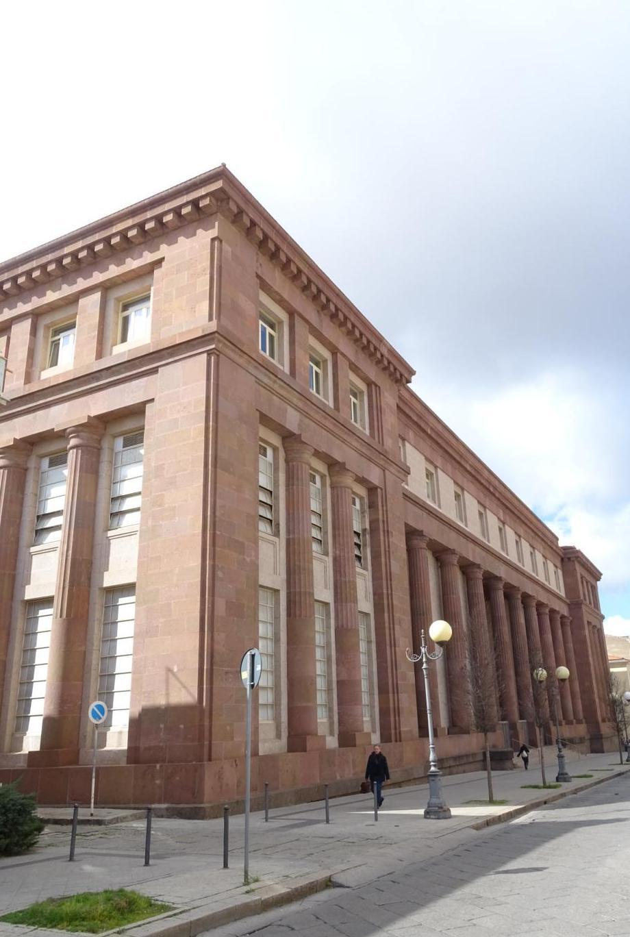 Lascia la moglie sul lastrico, fissata l’udienza 