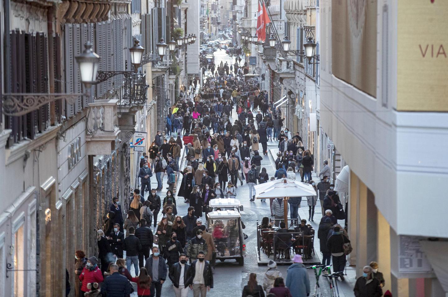 Un Natale blindato: spostamenti limitati 