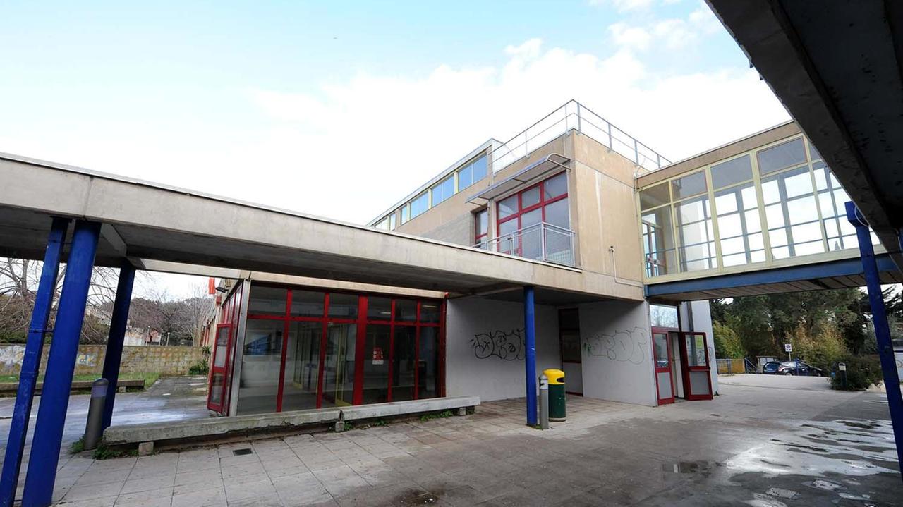 Palestra Ceccherelli, nuovo tetto: al via lavori per 1 milione di euro