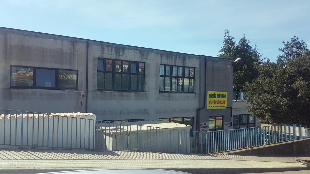 La scuola primaria chiusa dal sindaco di Nuoro