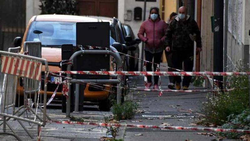 7,3 milioni di euro e due anni di lavoro Il Comune di Carrara rifà i marciapiedi della città