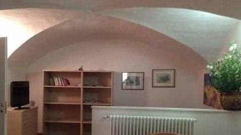 Albergo popolare più sicuro con il triage e gli screening