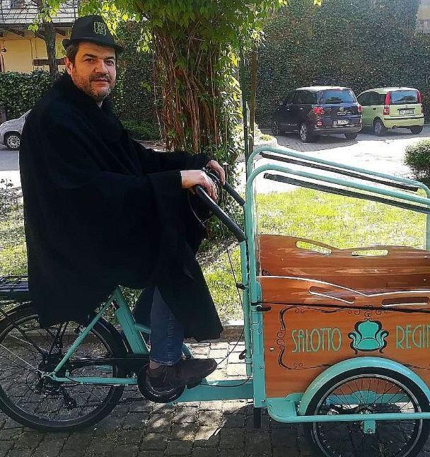Sassuolo Il barista perde l’incasso durante le consegne ma glielo restituiscono 