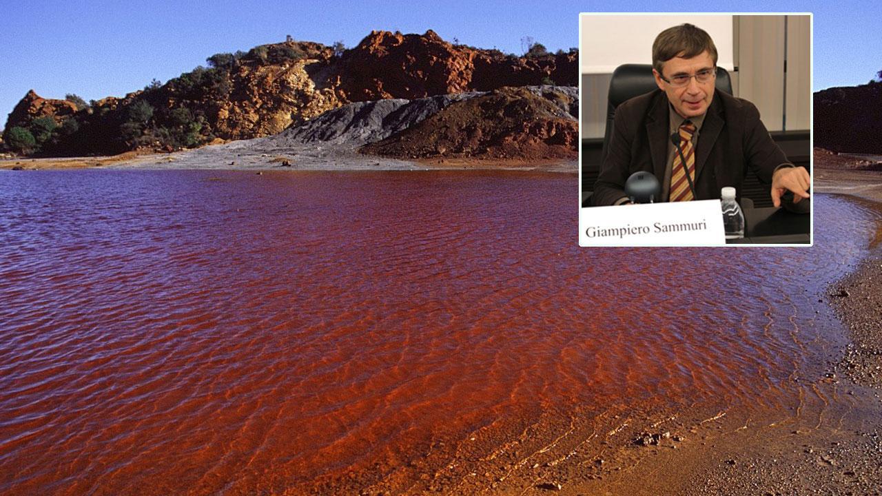 Nella foto grande scattata da Roberto Ridi uno dei laghetti rossi nell’area mineraria di Rio Marina. Nella foto piccola il presidente del Parco nazionale dell’arcipelago toscano Giampiero Sammuri: l’ente ha proposto il patto per il geoturismo
