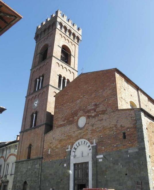 Ruba tre euro in chiesa, i carabinieri gli pagano un pasto e non lo denunciano 
