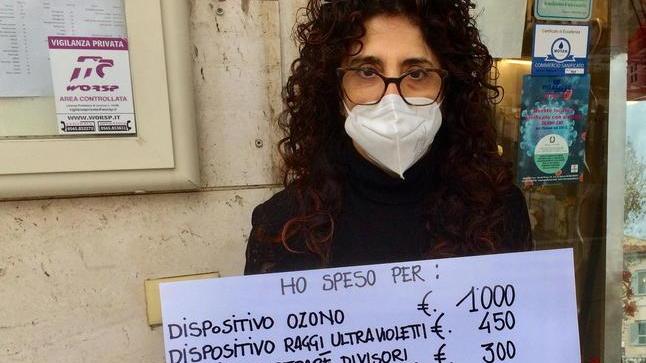 Zona rossa ed estetiste chiuse «Ditemi perché o mi incateno»