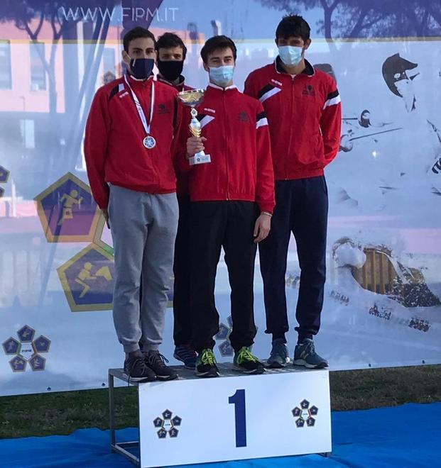 Alessandro è d’oro, Giorgia e Riccardo Agazzotti sul podio 