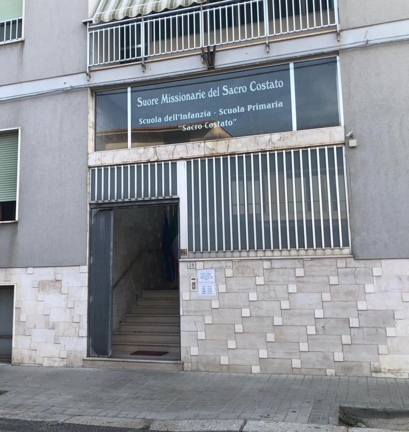 Fine dell’incubo covid al Sacro Costato, lunedì la scuola riapre i battenti