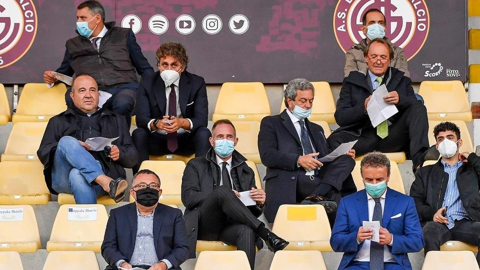 La crisi del Livorno, Heller e Mariani vanno al Coni: «Giocate, i soldi arriveranno»