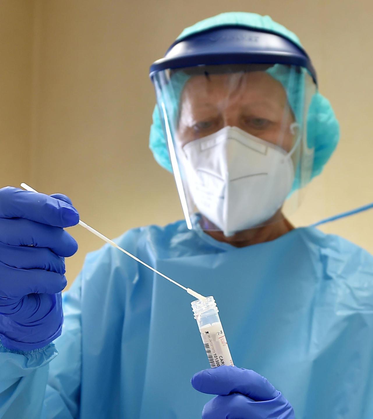 «L’Aou deve poter assumere infermieri da Ats e Brotzu»