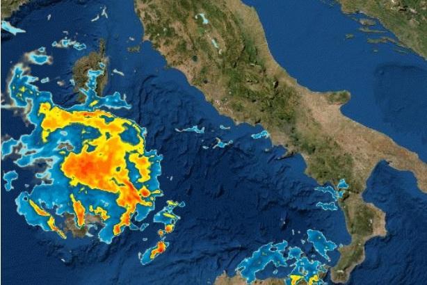 Ore di tensione, ma i danni sono lievi 