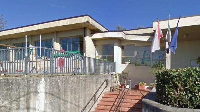 Cinque insegnanti positive, il sindaco chiude l’asilo