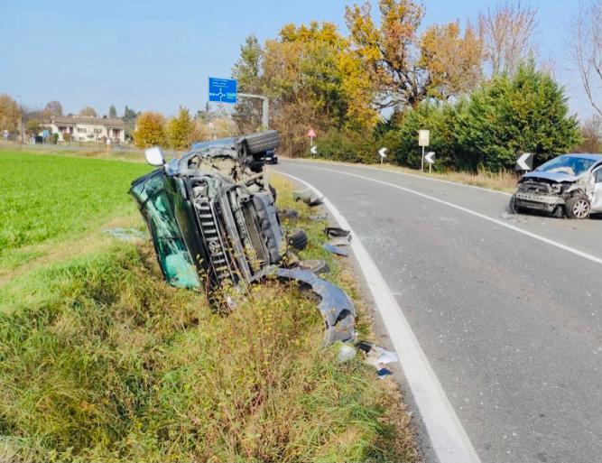 Scontro frontale tra auto, soccorsi mobilitati a Montecavolo