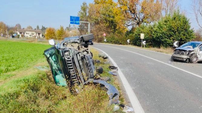 Scontro frontale tra auto, soccorsi mobilitati a Montecavolo